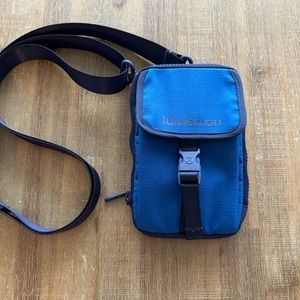 Lululemon Zip-Top Crossbody, Symphony Blue/Night Sea